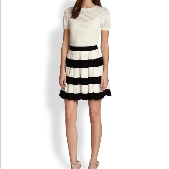 RED Valentino Dresses & Skirts - RED Valentino Fit & Flare Pleated Knit Dress